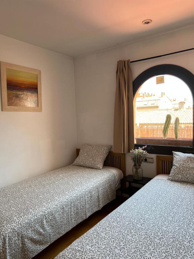 Casa Neus, Casa Cerca De Barcelona Villa Sant Feliu de Llobregat Luaran gambar